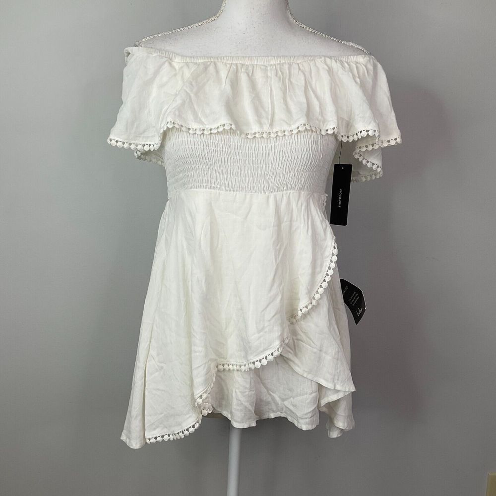 Lulus Blissful White Off-the-Shoulder Smocked Romper Women Size Medium